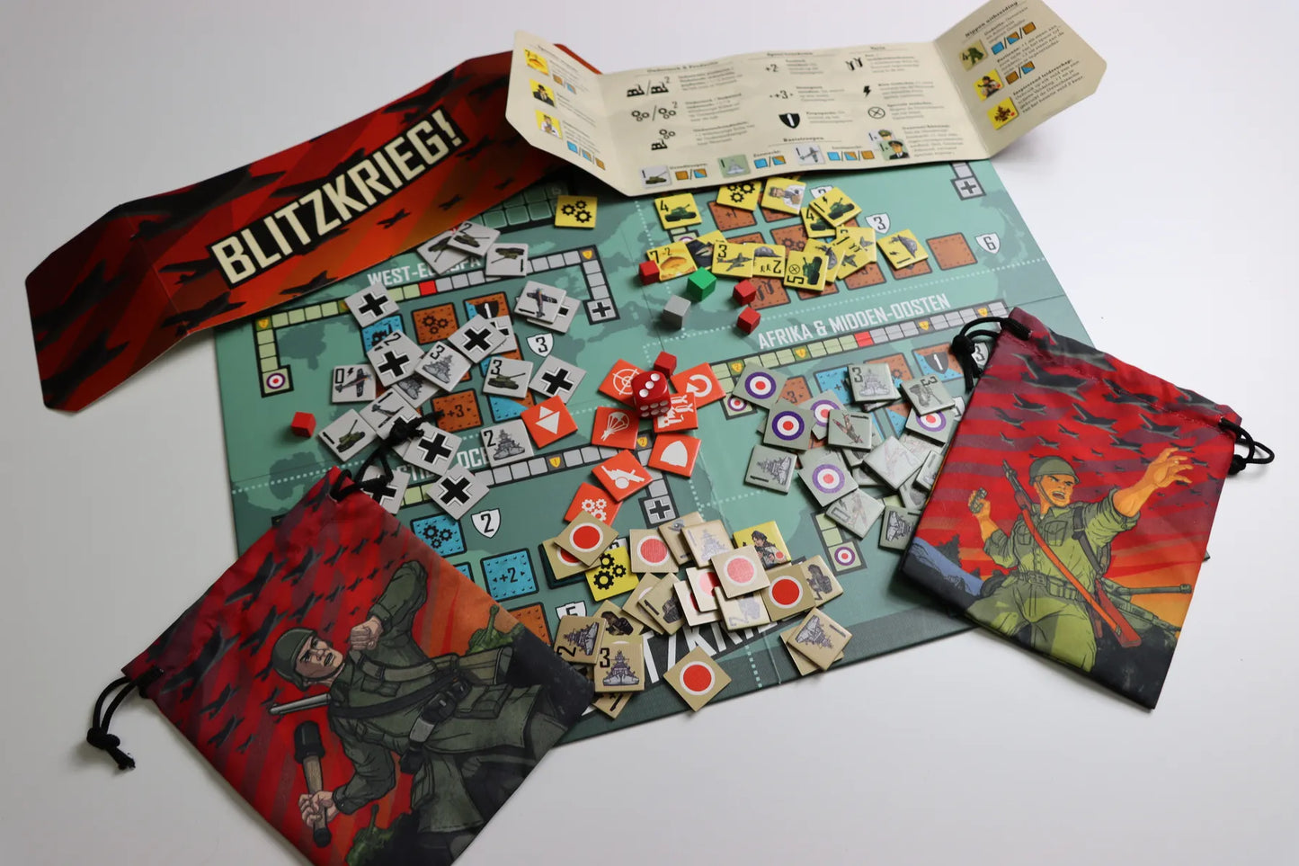 Blitzkrieg!: World War Two in 20 Minutes (Combined edtion includes Nippon expansion)