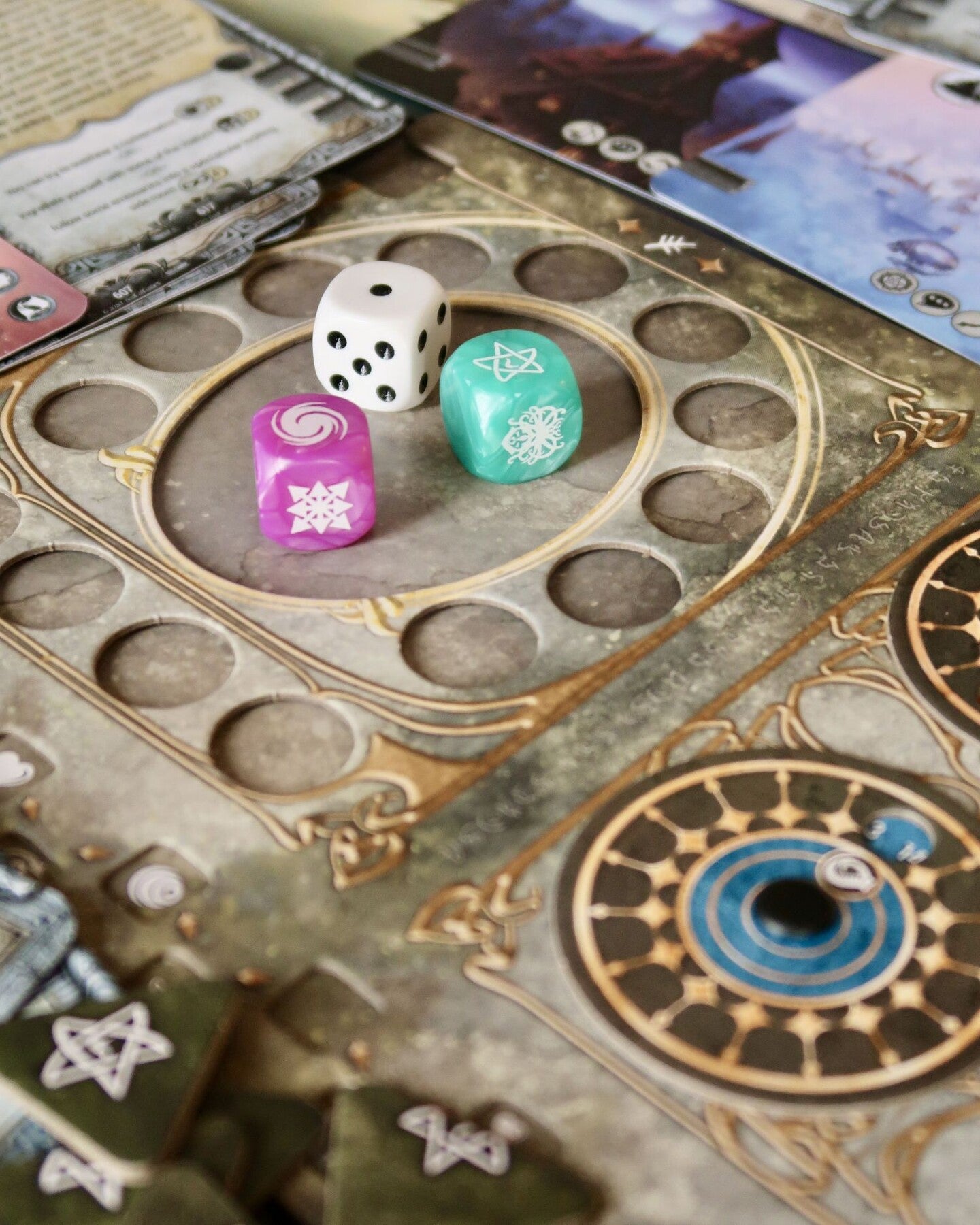 DreamEscape: DreamQuest Vol. 1  -  Base Game