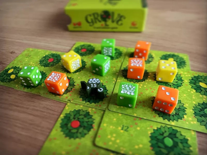 Grove: A 9 card solitaire game