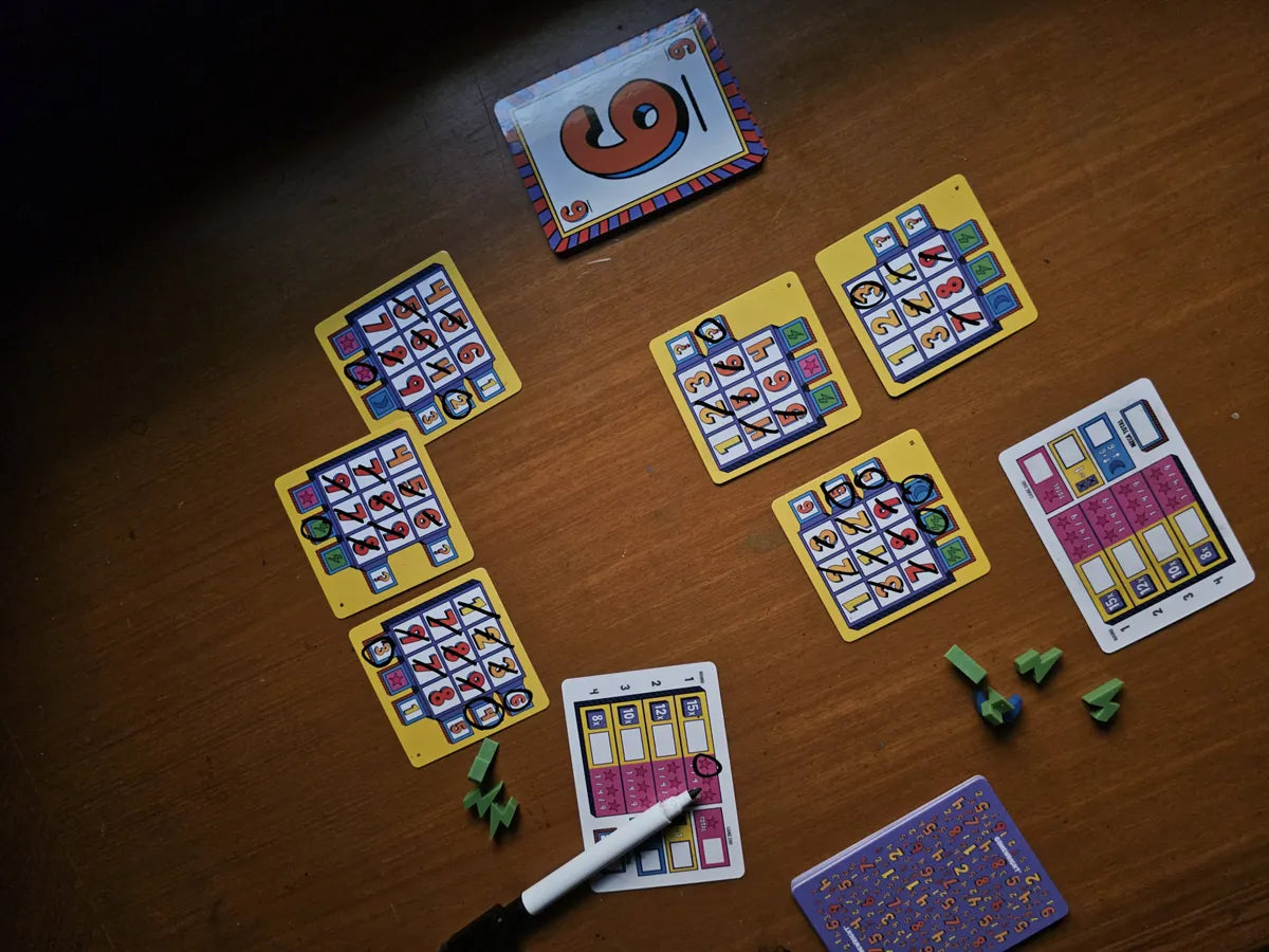 Super Mega Lucky Box (Bingo type game)